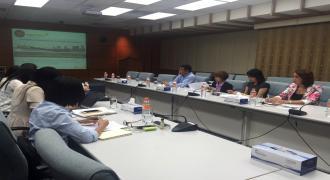 ผู้บริหาร ม.อ.สุราษฎร์ ร่วมประชุมคณะกรรมการเตรียมความพร้อมในการถ่ายโอนศูนย์วิจัยและพัฒนาสายพันธ์กุ้ง 