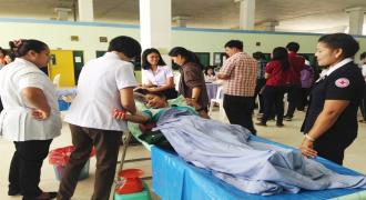 ภาพบรรยากาศการบริจาคโลหิตเคลื่อนที่ จากโรงพยาบาลสุราษฎร์ธานี 
