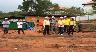 คณะกรรมการตรวจรับงานก่อสร้างหอพักในกำกับฯ วิทยาเขตสุราษฎร์ธานี 