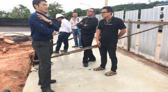 คณะกรรมการตรวจการจ้างลงพื้นที่ตรวจรับงานงวดที่ 1 งานปรับปรุงภูมิทัศน์